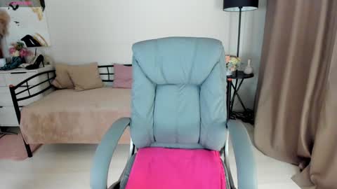 Ida online show from February 4, 2025, 1:02 am