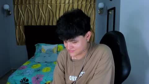 ian online show from November 23, 2025, 7:35 pm