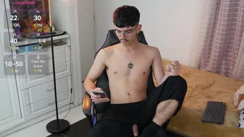 Snapshot of _jamesboy chatting on January 28, 2025, 3:36 am James online show from January 28, 2025, 3:36 am