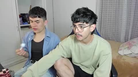 Snapshot of _jamesboy chatting on September 29, 2025, 12:05 am James online show from September 29, 2025, 12:05 am