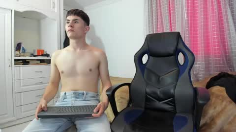 James online show from April 11, 2026, 9:41 pm