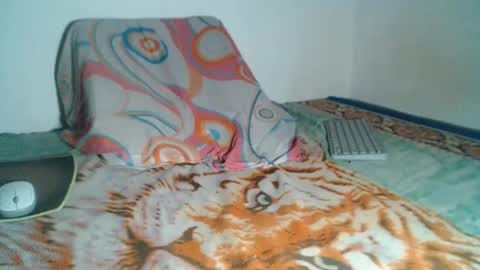 _jhon_snow_ online show from November 30, 2025, 2:04 am