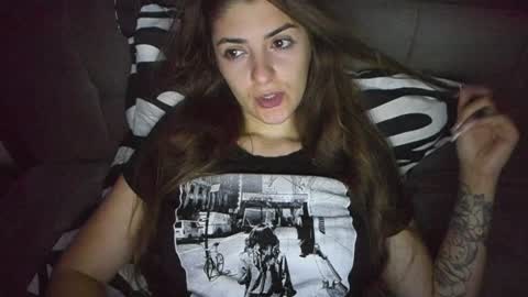 Snapshot of _just_a_simple_girl chatting on December 10, 2024, 1:22 pm _just_a_simple_girl online show from December 10, 2024, 1:22 pm