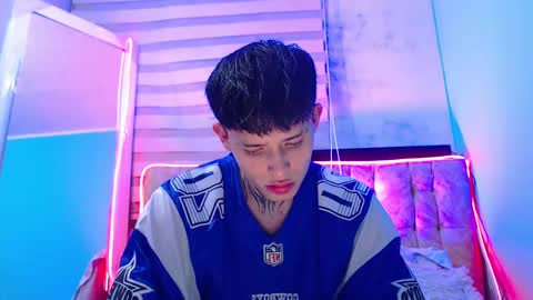 mod online show from March 12, 2025, 4:19 am