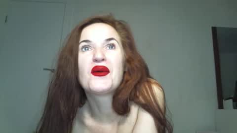 KAPELKA   online show from December 17, 2025, 2:39 am