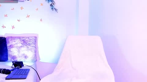 Karen online show from October 31, 2025, 5:52 am