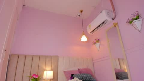 karol online show from October 25, 2025, 12:45 pm