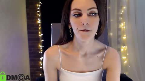  karolina online show from January 20, 2025, 3:07 pm