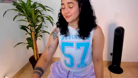     online show from December 2, 2025, 9:54 pm