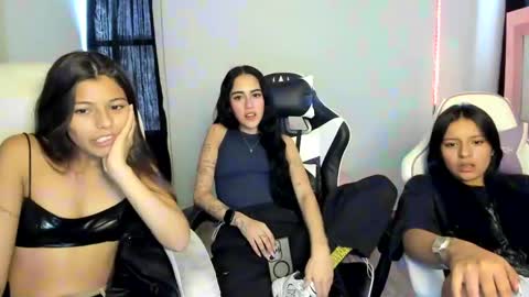 Snapshot of _khloe_sweet chatting on February 9, 2025, 10:11 pm khloe sweet online show from February 9, 2025, 10:11 pm