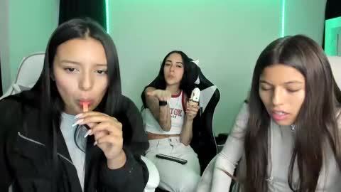 Snapshot of _khloe_sweet chatting on February 16, 2025, 11:16 pm khloe sweet online show from February 16, 2025, 11:16 pm