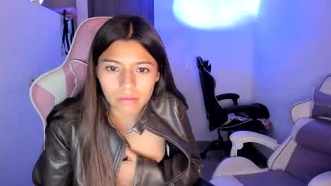 Snapshot of _khloe_sweet chatting on September 18, 2025, 12:23 am khloe sweet online show from September 18, 2025, 12:23 am