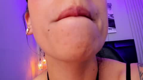 Kiraaaa 0 online show from March 26, 2026, 9:31 pm