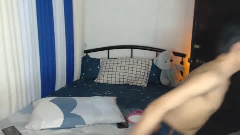 Snapshot of _kyliebrown_ chatting on February 7, 2025, 4:35 pm Kylie online show from February 7, 2025, 4:35 pm