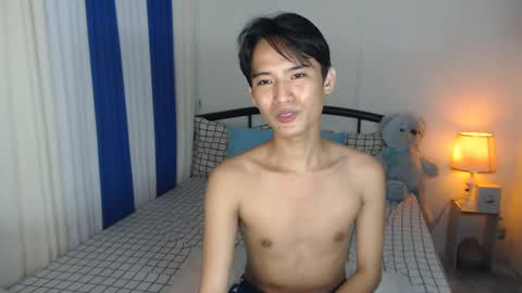 Snapshot of _kyliebrown_ chatting on February 14, 2025, 10:58 pm Kylie online show from February 14, 2025, 10:58 pm