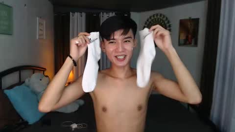 Snapshot of _kyliebrown_ chatting on March 7, 2025, 5:06 pm Kylie online show from March 7, 2025, 5:06 pm