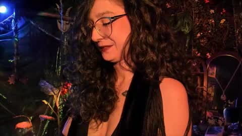 Lady Luna online show from March 3, 2026, 9:31 pm