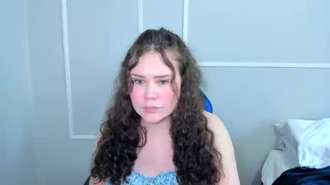 Snapshot of _leana_oo chatting on June 8, 2026, 5:02 pm leana online show from June 8, 2026, 5:02 pm
