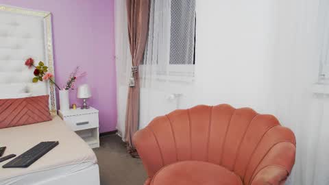 Lena Paul online show from February 28, 2025, 4:21 am