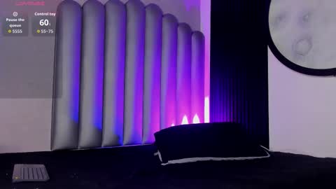 _leohot_ online show from November 30, 2025, 3:54 am