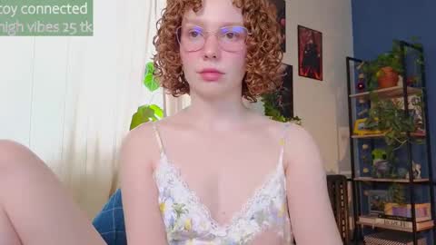 Snapshot of _lightmyfire chatting on February 12, 2025, 7:02 am Salome Lovense always on from 5 tk My content and your custom requests online show from February 12, 2025, 7:02 am
