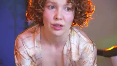 Salome   Lovense always on from 5 tk   My content and your custom requests  online show from December 17, 2025, 4:57 pm