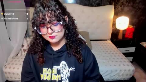 Snapshot of _lilly_miller chatting on February 7, 2026, 4:22 pm Liily online show from February 7, 2026, 4:22 pm