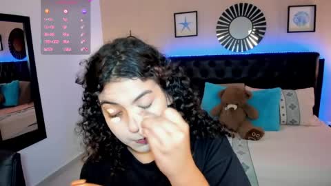 Liily online show from May 5, 2026, 3:14 am