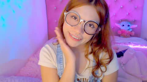 Snapshot of _lloou_ chatting on December 9, 2024, 2:02 am Sofia 3 online show from December 9, 2024, 2:02 am