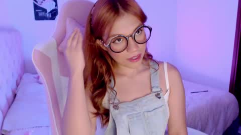 Snapshot of _lloou_ chatting on March 7, 2025, 1:09 am Sofia 3 online show from March 7, 2025, 1:09 am