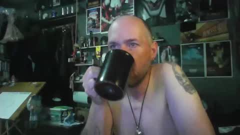 That guy online show from April 13, 2026, 3:39 pm