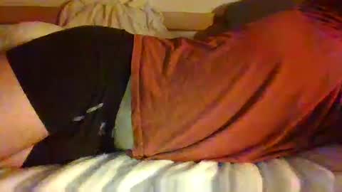 _longsword_123 online show from September 19, 2025, 11:27 pm