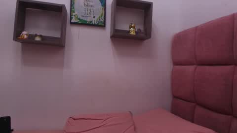 Lorrayne online show from February 15, 2025, 11:50 am