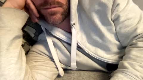 _lululeo_ online show from February 2, 2025, 12:09 am