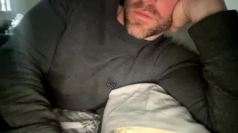 _lululeo_ online show from March 9, 2025, 9:36 pm