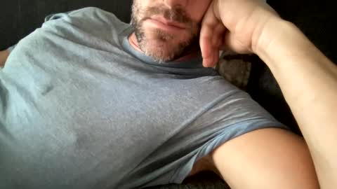 _lululeo_ online show from October 2, 2025, 12:50 am