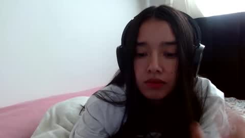luna online show from October 20, 2025, 1:55 pm