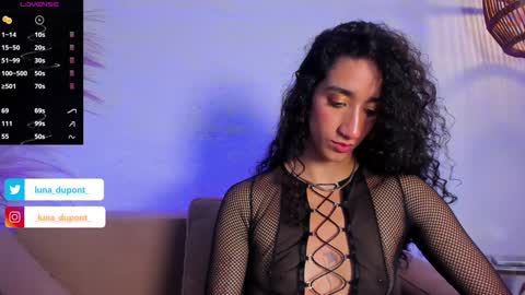 Snapshot of _luna_dupont_ chatting on December 23, 2024, 3:23 pm  Luna  online show from December 23, 2024, 3:23 pm