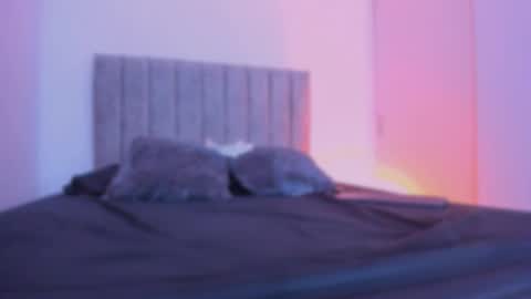    online show from December 16, 2025, 11:15 am