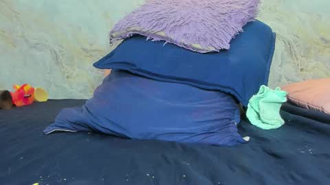 Maddy online show from February 10, 2025, 2:59 pm