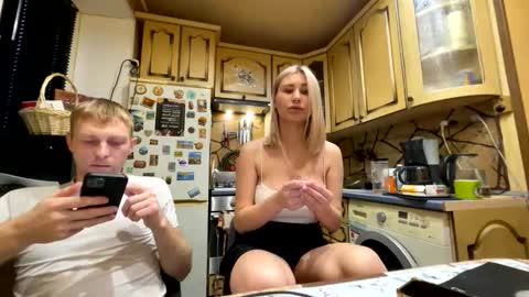 _magic_kis online show from April 5, 2026, 4:04 pm