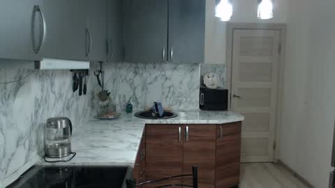 Kate online show from February 23, 2025, 10:20 pm