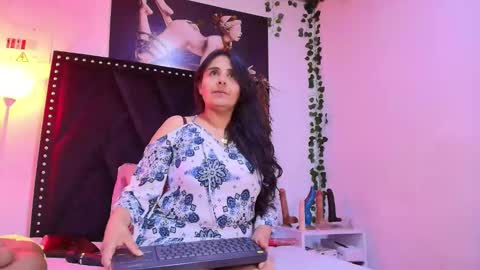 _marcela__ online show from February 26, 2026, 12:26 pm
