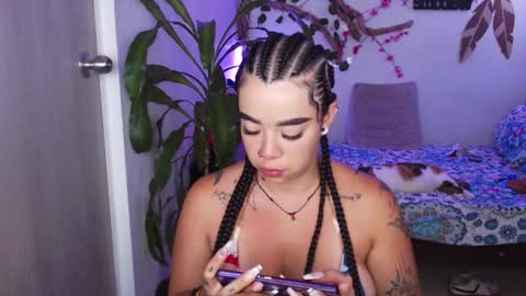 Snapshot of _marcela_wi chatting on March 2, 2026, 6:26 pm Marce online show from March 2, 2026, 6:26 pm