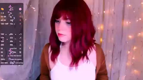 Kira online show from October 21, 2025, 8:37 am