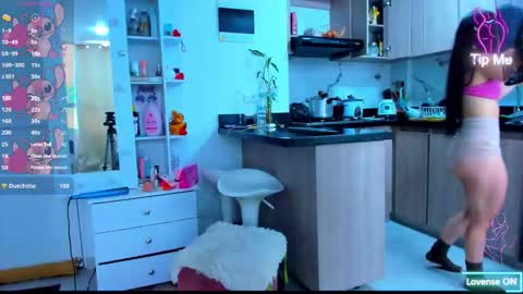 Maria Angel online show from October 21, 2025, 8:31 pm