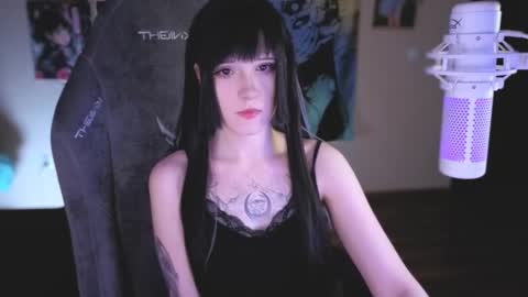 Mariko online show from February 13, 2025, 2:52 pm