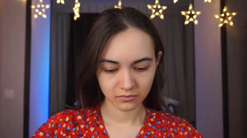  Gwen  online show from December 15, 2024, 7:42 pm