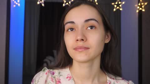  Gwen  online show from January 27, 2025, 7:35 pm