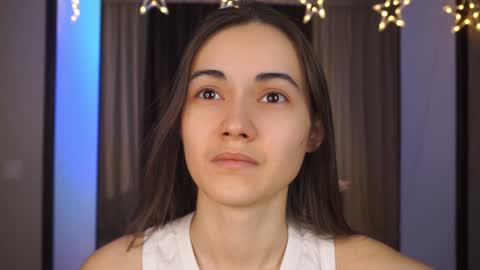  Gwen  online show from February 4, 2025, 10:24 pm